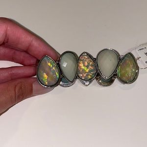 NWT Irredentist blue bracket